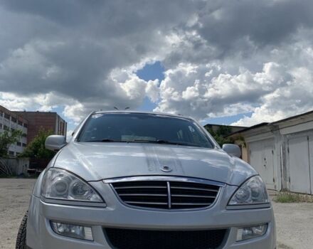 Серый Cанг Йонг Кирон, объемом двигателя 2 л и пробегом 217 тыс. км за 8500 $, фото 7 на Automoto.ua