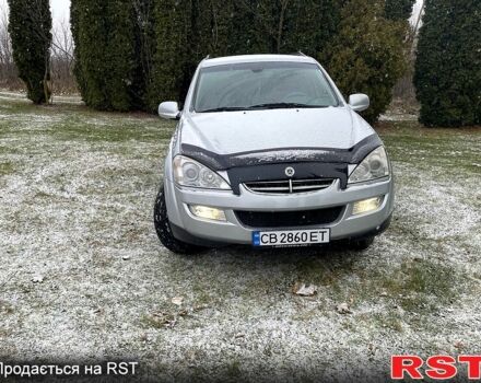 Серый Cанг Йонг Кирон, объемом двигателя 2 л и пробегом 200 тыс. км за 9000 $, фото 5 на Automoto.ua