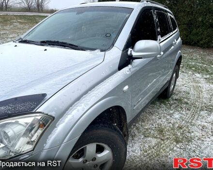 Серый Cанг Йонг Кирон, объемом двигателя 2 л и пробегом 200 тыс. км за 9000 $, фото 11 на Automoto.ua