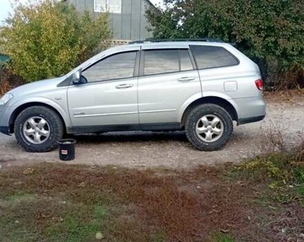 Сірий Cанг Йонг Kyron, об'ємом двигуна 2 л та пробігом 170 тис. км за 8000 $, фото 1 на Automoto.ua