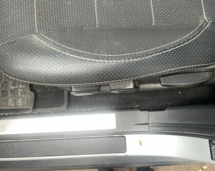 Серый Cанг Йонг Кирон, объемом двигателя 2 л и пробегом 125 тыс. км за 8500 $, фото 23 на Automoto.ua