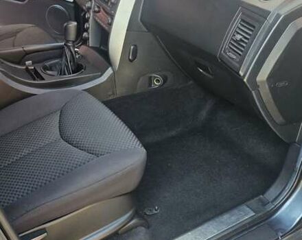 Серый Cанг Йонг Кирон, объемом двигателя 2 л и пробегом 150 тыс. км за 10000 $, фото 11 на Automoto.ua