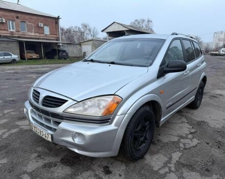 Сірий Cанг Йонг Kyron, об'ємом двигуна 2 л та пробігом 234 тис. км за 3500 $, фото 1 на Automoto.ua