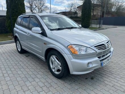 Cанг Йонг Kyron 2006 у Яворове на Automoto.ua Сірий Cанг Йонг Kyron, об'ємом двигуна 2 л та пробігом 300 тис. км за 5400 $, фото 1 на Automoto.ua