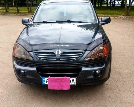 Сірий Cанг Йонг Kyron, об'ємом двигуна 2 л та пробігом 260 тис. км за 4500 $, фото 1 на Automoto.ua