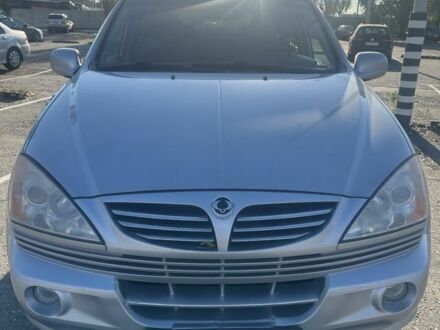 Серый Cанг Йонг Кирон, объемом двигателя 2 л и пробегом 235 тыс. км за 6500 $, фото 1 на Automoto.ua