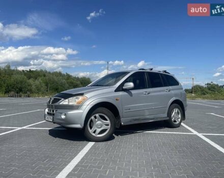 Сірий Cанг Йонг Kyron, об'ємом двигуна 2 л та пробігом 243 тис. км за 4800 $, фото 1 на Automoto.ua