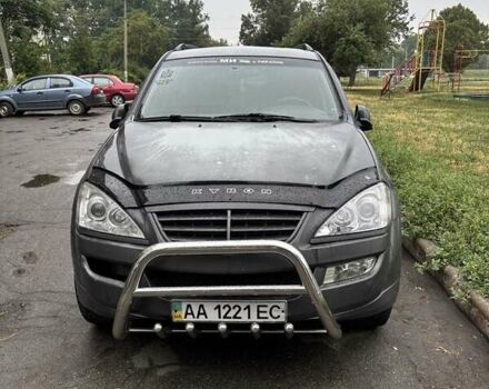 Сірий Cанг Йонг Kyron, об'ємом двигуна 2 л та пробігом 300 тис. км за 4300 $, фото 1 на Automoto.ua