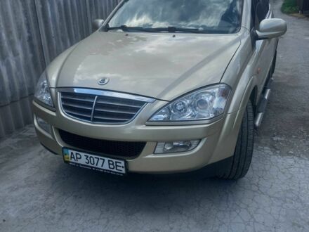 Cанг Йонг Kyron 2007 у Запоріжжя на Automoto.ua Сірий Cанг Йонг Kyron, об'ємом двигуна 2 л та пробігом 165 тис. км за 8300 $, фото 1 на Automoto.ua