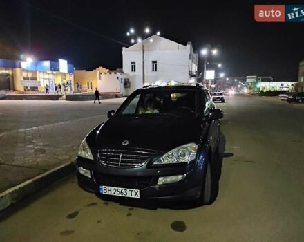 Серый Cанг Йонг Кирон, объемом двигателя 2 л и пробегом 220 тыс. км за 7500 $, фото 1 на Automoto.ua