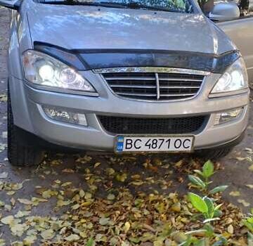 Серый Cанг Йонг Кирон, объемом двигателя 2 л и пробегом 108 тыс. км за 7000 $, фото 1 на Automoto.ua