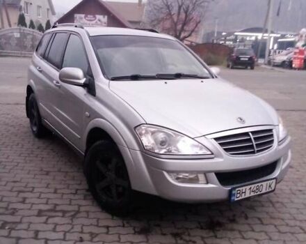 Сірий Cанг Йонг Kyron, об'ємом двигуна 2 л та пробігом 260 тис. км за 6400 $, фото 1 на Automoto.ua