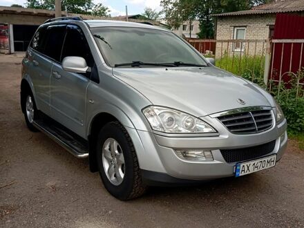 Cанг Йонг Кирон 2010 в Красноград на Automoto.ua Серый Cанг Йонг Кирон, объемом двигателя 2 л и пробегом 136 тыс. км за 8700 $, фото 1 на Automoto.ua