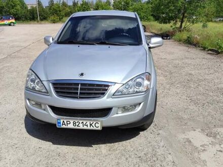 Cанг Йонг Кирон 2010 в Запорожье на Automoto.ua Серый Cанг Йонг Кирон, объемом двигателя 2.3 л и пробегом 242 тыс. км за 6500 $, фото 1 на Automoto.ua