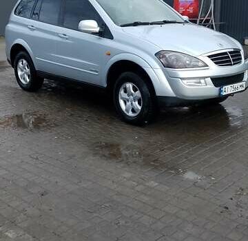 Сірий Cанг Йонг Kyron, об'ємом двигуна 2 л та пробігом 218 тис. км за 6900 $, фото 1 на Automoto.ua