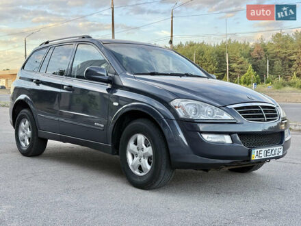 Cанг Йонг Kyron 2010 у Кам'янське (Дніпродзержинськ) на Automoto.ua Сірий Cанг Йонг Kyron, об'ємом двигуна 2 л та пробігом 139 тис. км за 7800 $, фото 1 на Automoto.ua