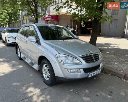 Сірий Cанг Йонг Kyron, об'ємом двигуна 2 л та пробігом 129 тис. км за 8599 $, фото 1 на Automoto.ua