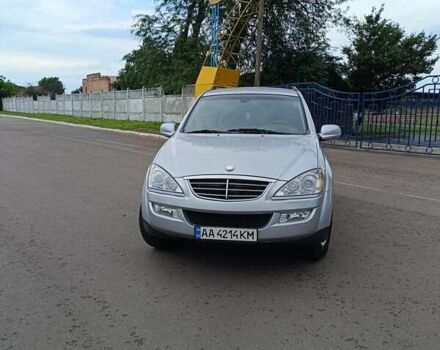 Сірий Cанг Йонг Kyron, об'ємом двигуна 2 л та пробігом 200 тис. км за 7900 $, фото 1 на Automoto.ua