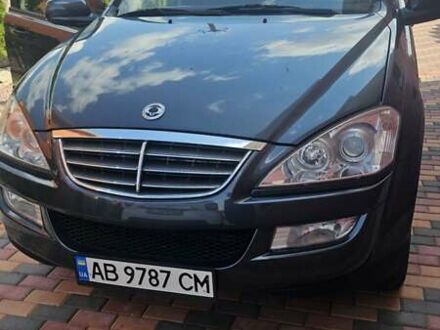 Серый Cанг Йонг Кирон, объемом двигателя 2 л и пробегом 150 тыс. км за 10000 $, фото 1 на Automoto.ua