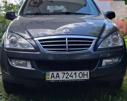 Сірий Cанг Йонг Kyron, об'ємом двигуна 2.3 л та пробігом 196 тис. км за 10500 $, фото 1 на Automoto.ua
