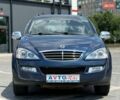 Синий Cанг Йонг Кирон, объемом двигателя 2 л и пробегом 119 тыс. км за 9700 $, фото 2 на Automoto.ua