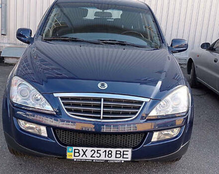 Синий Cанг Йонг Кирон, объемом двигателя 2 л и пробегом 120 тыс. км за 8600 $, фото 4 на Automoto.ua