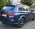 Синій Cанг Йонг Kyron, об'ємом двигуна 2.3 л та пробігом 219 тис. км за 7400 $, фото 3 на Automoto.ua