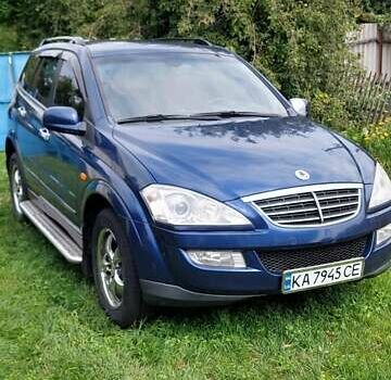Синий Cанг Йонг Кирон, объемом двигателя 2 л и пробегом 200 тыс. км за 6200 $, фото 1 на Automoto.ua