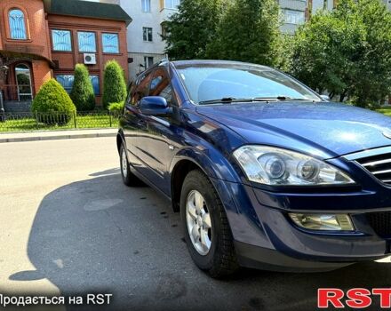Синий Cанг Йонг Кирон, объемом двигателя 2 л и пробегом 210 тыс. км за 8600 $, фото 1 на Automoto.ua