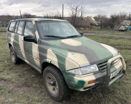 Белый Cанг Йонг Муссо, объемом двигателя 2.9 л и пробегом 200 тыс. км за 1426 $, фото 1 на Automoto.ua