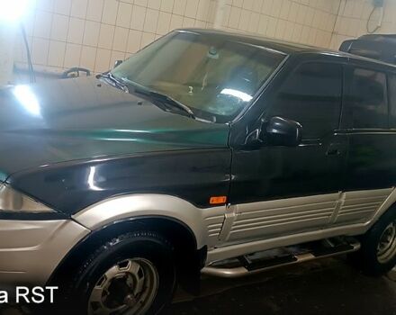 Чорний Cанг Йонг Муссо, об'ємом двигуна 2.9 л та пробігом 320 тис. км за 3300 $, фото 9 на Automoto.ua