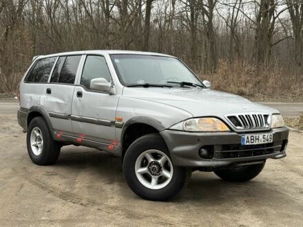 Сірий Cанг Йонг Муссо, об'ємом двигуна 2.9 л та пробігом 1 тис. км за 2200 $, фото 1 на Automoto.ua