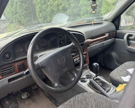 Cанг Йонг Муссо 1997 в Умани на Automoto.ua Зеленый Cанг Йонг Муссо, объемом двигателя 2.9 л и пробегом 100 тыс. км за 2200 $, фото 4 на Automoto.ua