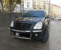 Чорний Cанг Йонг Rexton II, об'ємом двигуна 2.7 л та пробігом 200 тис. км за 9500 $, фото 1 на Automoto.ua