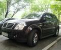 Коричневий Cанг Йонг Rexton II, об'ємом двигуна 2.7 л та пробігом 180 тис. км за 10100 $, фото 1 на Automoto.ua