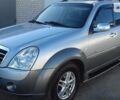 Сірий Cанг Йонг Rexton II, об'ємом двигуна 2.7 л та пробігом 149 тис. км за 9500 $, фото 1 на Automoto.ua