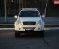 Белый Cанг Йонг Рекстон, объемом двигателя 2.7 л и пробегом 151 тыс. км за 9700 $, фото 1 на Automoto.ua