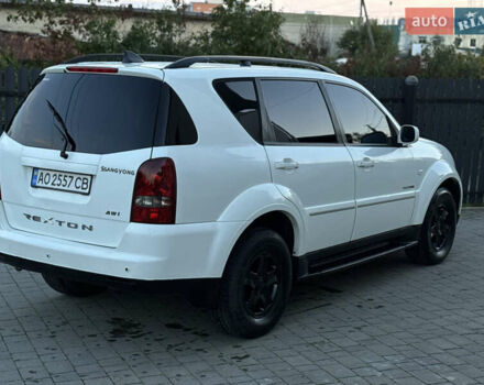 Білий Cанг Йонг Rexton, об'ємом двигуна 2.7 л та пробігом 245 тис. км за 7850 $, фото 12 на Automoto.ua