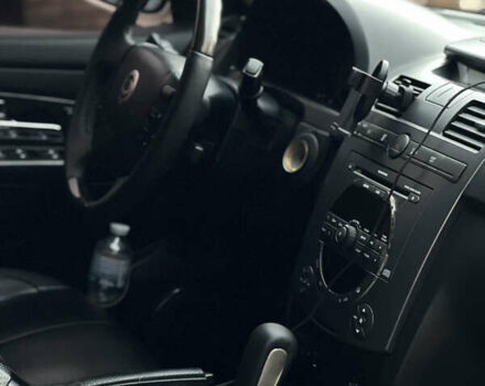 Білий Cанг Йонг Rexton, об'ємом двигуна 2.7 л та пробігом 275 тис. км за 8500 $, фото 13 на Automoto.ua