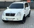 Білий Cанг Йонг Rexton, об'ємом двигуна 2.7 л та пробігом 245 тис. км за 7850 $, фото 1 на Automoto.ua