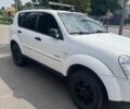 Білий Cанг Йонг Rexton, об'ємом двигуна 2.7 л та пробігом 270 тис. км за 8000 $, фото 5 на Automoto.ua