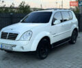 Білий Cанг Йонг Rexton, об'ємом двигуна 2.7 л та пробігом 245 тис. км за 7850 $, фото 5 на Automoto.ua