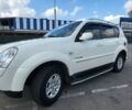 Білий Cанг Йонг Rexton, об'ємом двигуна 2.7 л та пробігом 115 тис. км за 9700 $, фото 21 на Automoto.ua
