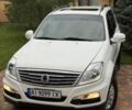 Белый Cанг Йонг Рекстон, объемом двигателя 2.7 л и пробегом 167 тыс. км за 12500 $, фото 5 на Automoto.ua