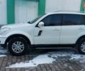 Белый Cанг Йонг Рекстон, объемом двигателя 2.7 л и пробегом 186 тыс. км за 11950 $, фото 2 на Automoto.ua