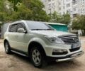 Білий Cанг Йонг Rexton, об'ємом двигуна 2.7 л та пробігом 170 тис. км за 12299 $, фото 5 на Automoto.ua