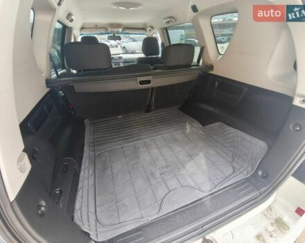 Білий Cанг Йонг Rexton, об'ємом двигуна 2.7 л та пробігом 147 тис. км за 10500 $, фото 18 на Automoto.ua