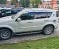 Белый Cанг Йонг Рекстон, объемом двигателя 2.7 л и пробегом 194 тыс. км за 12500 $, фото 5 на Automoto.ua