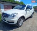Білий Cанг Йонг Rexton, об'ємом двигуна 2 л та пробігом 232 тис. км за 10299 $, фото 17 на Automoto.ua