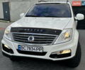 Білий Cанг Йонг Rexton, об'ємом двигуна 2.16 л та пробігом 100 тис. км за 17500 $, фото 5 на Automoto.ua